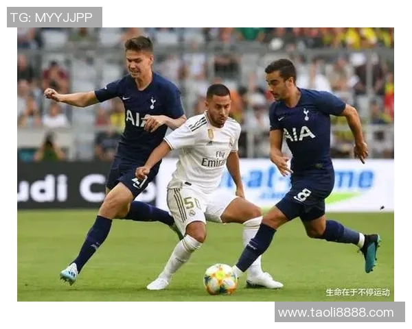 凯里足球明星崛起之路：从草根球员到职业联赛的辉煌历程